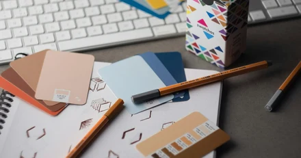 The SaaS brand kit: what's actually inside (12-item checklist)